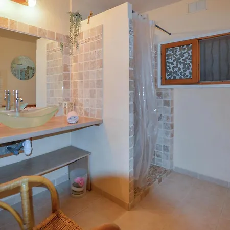 Apartment Awesome In Carcopino Sarrola-Carcopino